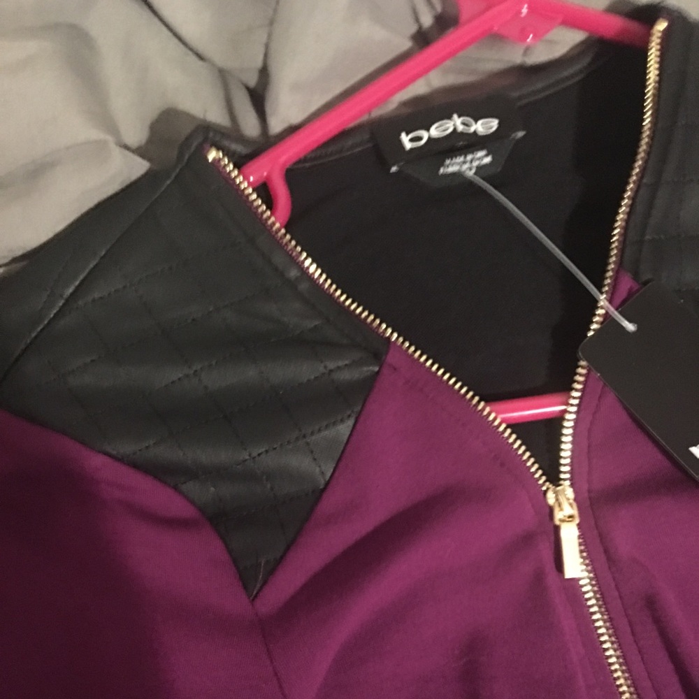 Bebe three-quarter sleeve top